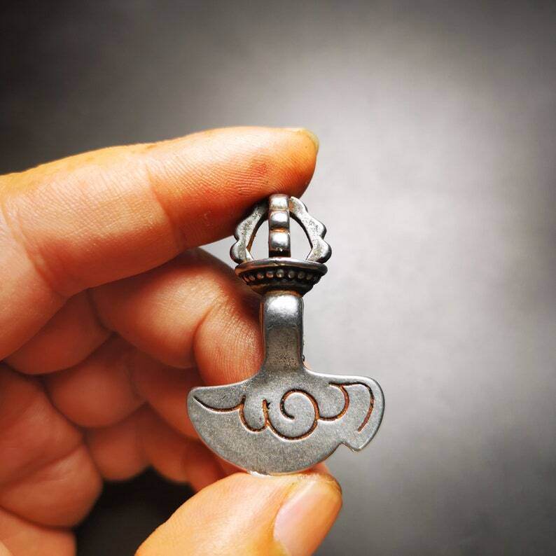 Amulet Pendant,Kartika(knife of the dakinis) - Gandhanra-ART
