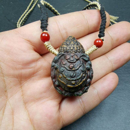 Old Tibetan Tsa Tsa Amulet, Scorpion Guru of Padmasambhava,Scorpion Terma Amulet - Gandhanra-ART
