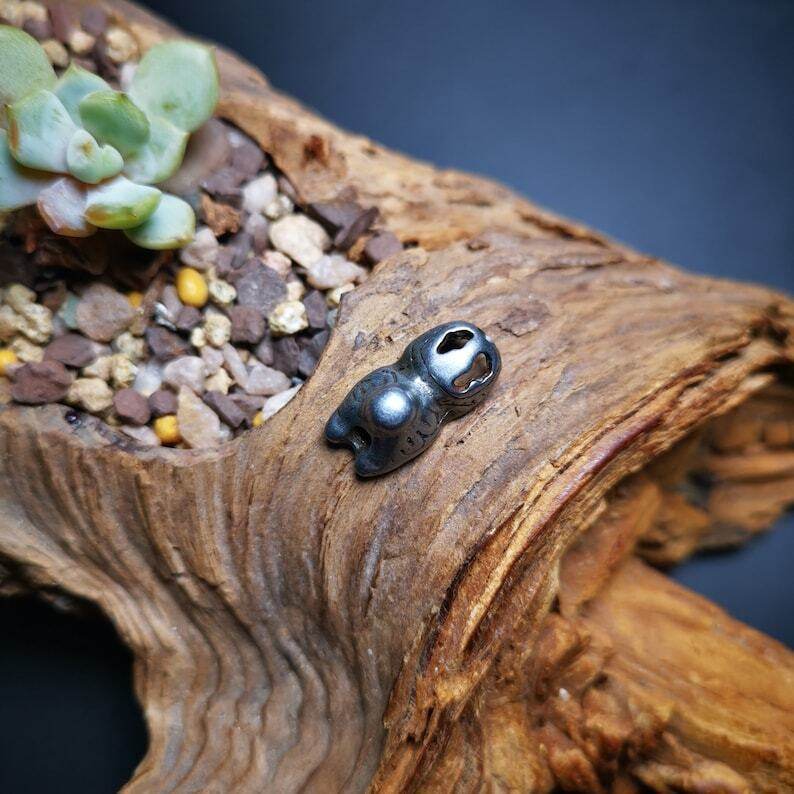 Mala Counter, Snow Lion Pendant - Gandhanra-ART