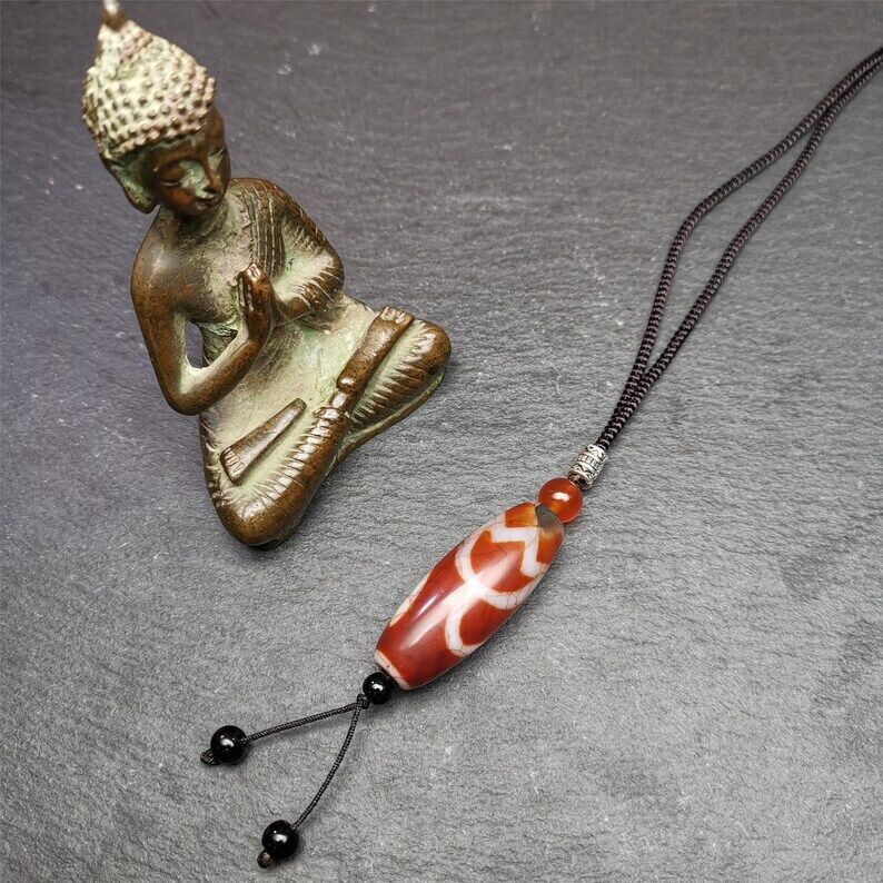 Fire Agate Lotus Dzi Bead Necklace,1.57" × 0.75" Gandhanra-ART