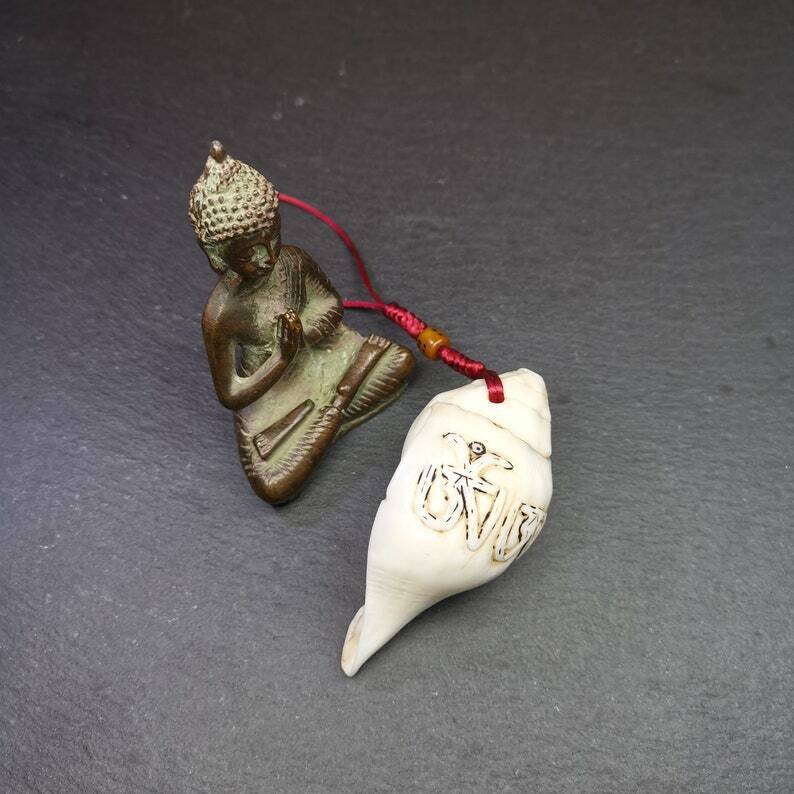 White Conch Shankha 3.31"×1.69" Gandhanra-ART