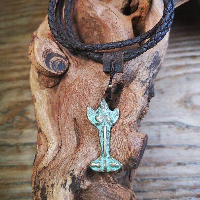 Buddhist Amulet Garuda,Garula,Golden-winged Bird Pendant - Gandhanra-ART