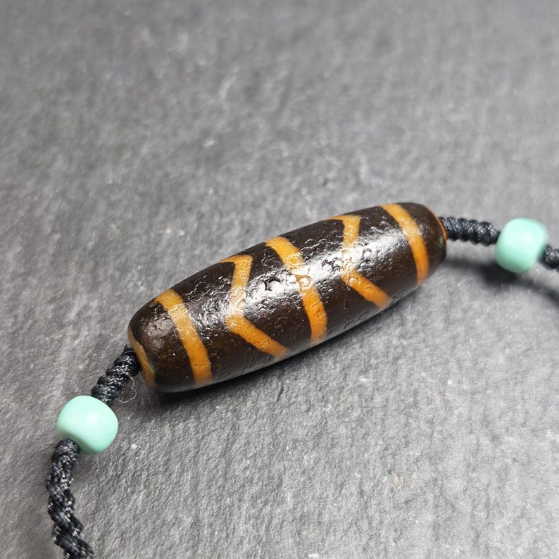 Authentic Wave Totem Dzi Clavicle Chain | Tibetan Jewelry | Protection Necklace & Good Fortune Charm | Spiritual Gift | 39*13mm