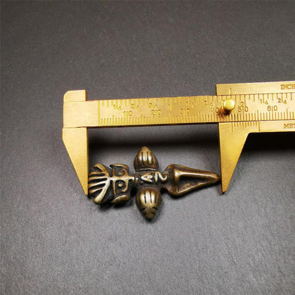 Garuda Amulet - 1.77" Gandhanra-ART