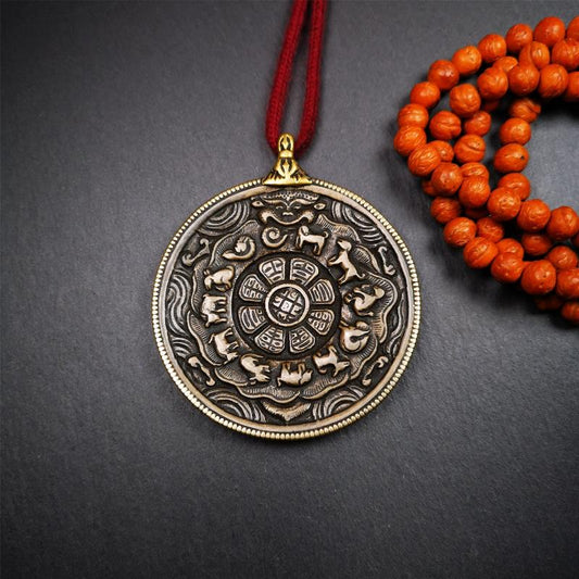 This type of unique sipaho badge was collected from Jiegu Monastery, made for devotees at an important puja,about 50 years old. It is round shape,made of lima brass,diameter is 2.6 inches. The pattern is SIPAHO,a vajra hanging ring inlaid on the top.