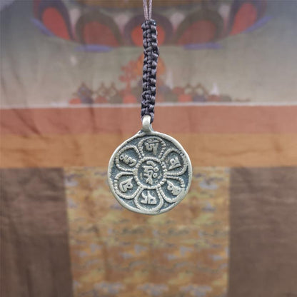 Chenrezig Om Melong 1.38" Gandhanra-ART