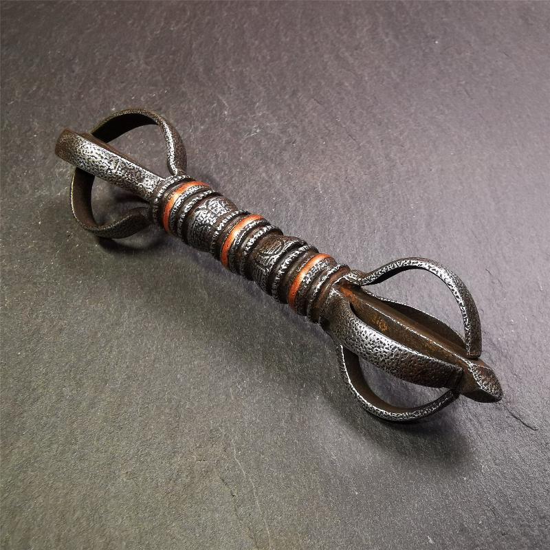 Five-pronged Vajra 4.3" - 5.9" Gandhanra-ART