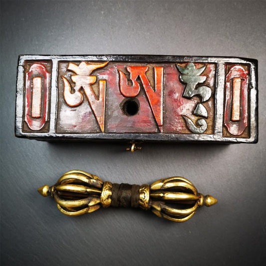 9 Pronged Vintage Vajra Dorje 7.0" Gandhanra-ART