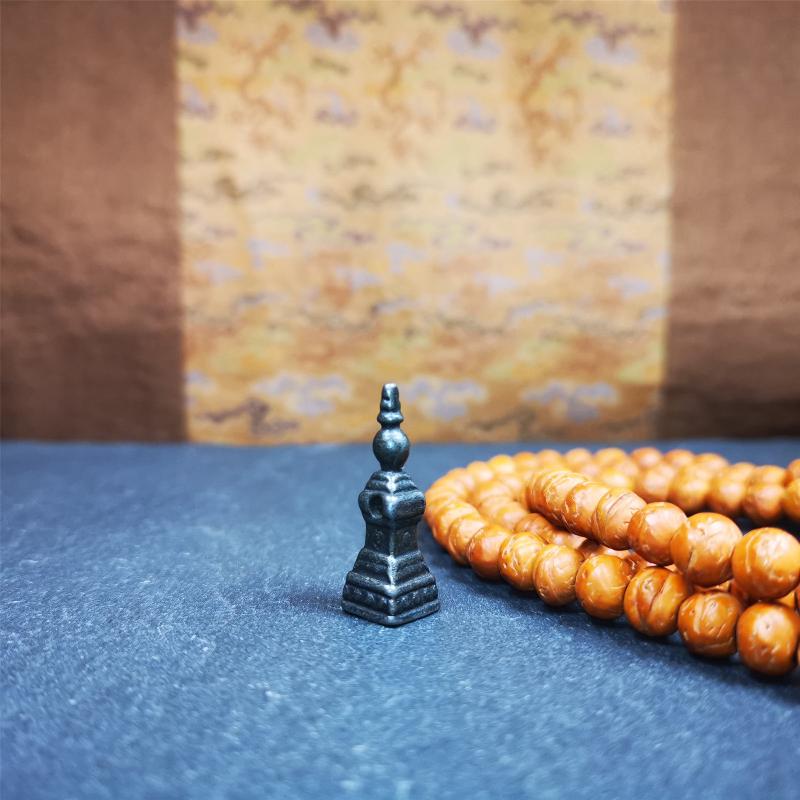 Stupa Amulet 1.22" Gandhanra-ART