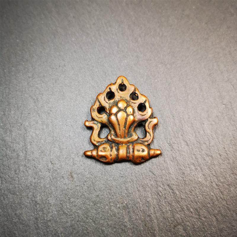 Wish-Fulfilling Cintamani Amulet - Gandhanra-ART