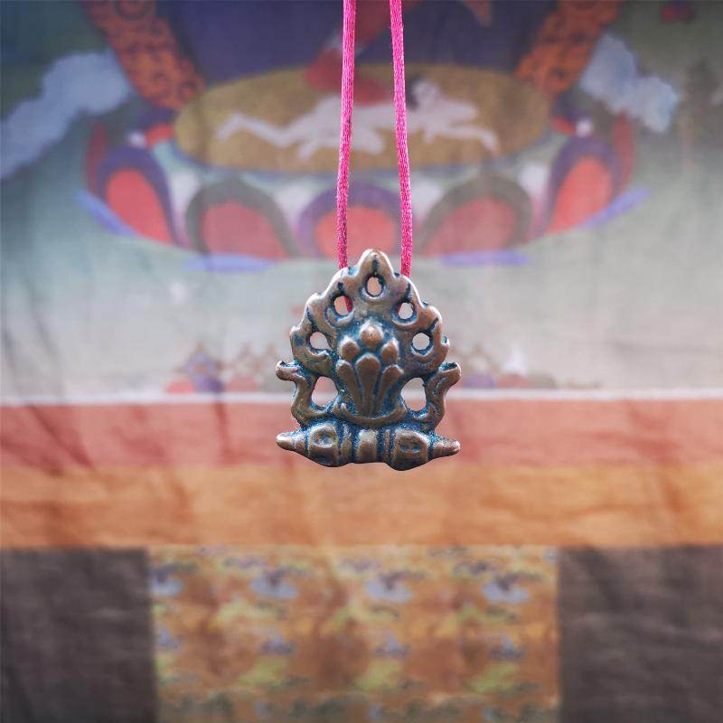 Wish-Fulfilling Cintamani Amulet - Gandhanra-ART