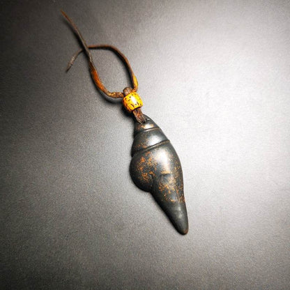 Shankha(Divine Conch) Amulet - Gandhanra-ART