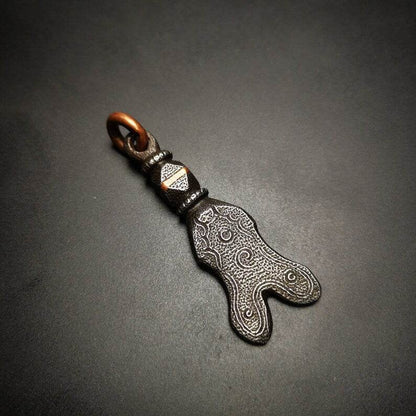 Amulet,Vajra Fork - Gandhanra-ART