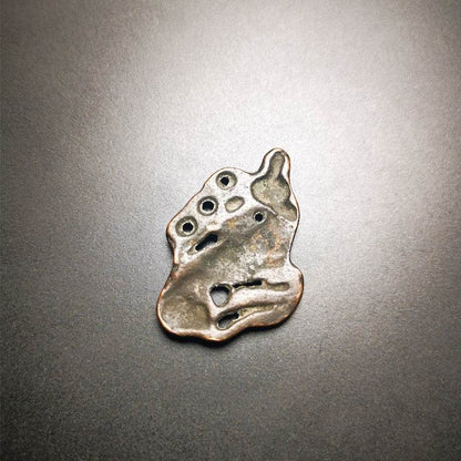 Antique Deer Amulet Badge,Tibetan Buddhist Pendant,Made of Thokcha,60 Years Old - Gandhanra-ART