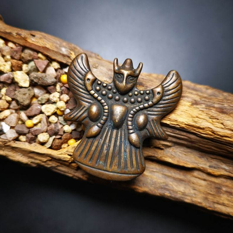 Buddhist Amulet,Garuda,Golden-winged Bird Pendant - Gandhanra-ART