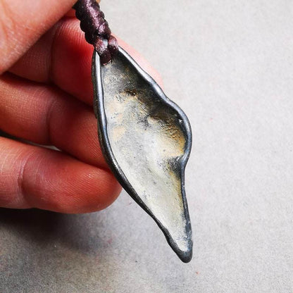 Antique Shankha(Divine Conch) Badge,Tibetan Buddhist Protective Amulet Pendant,Made of Thokcha,60 Years Old - Gandhanra-ART