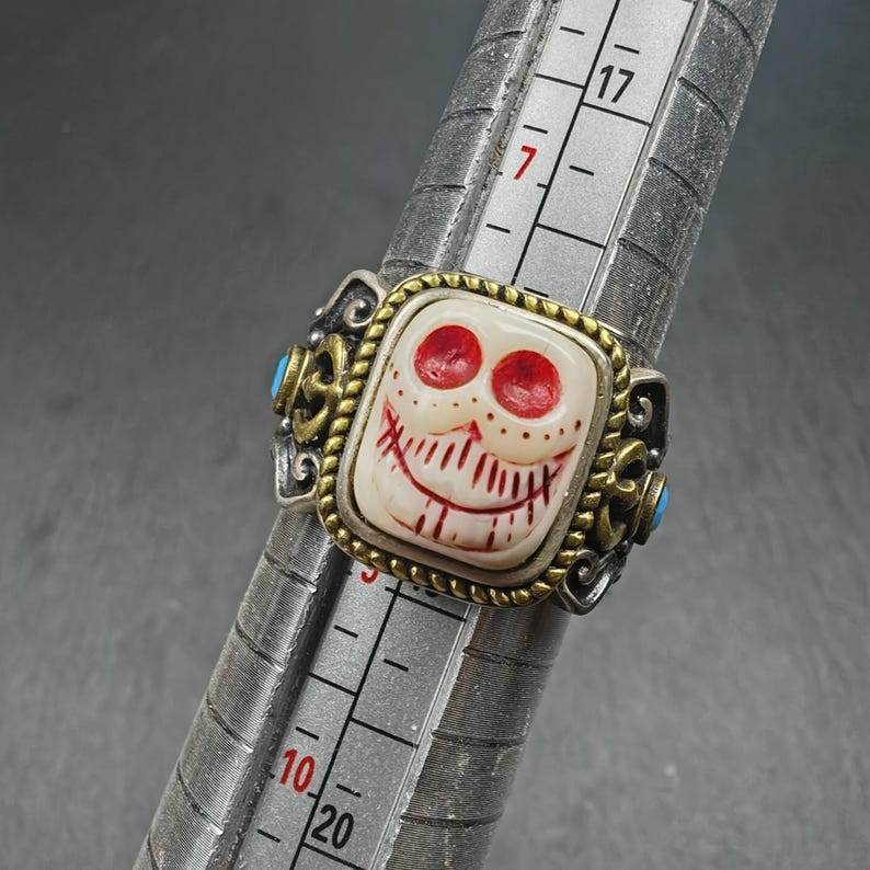 Silver Ring | Ivo Citipati Skull Master Ring - Gandhanra-ART