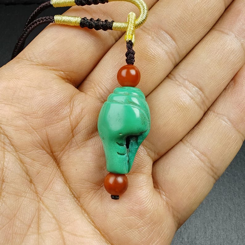 Shankha Amulet,Turquoise Conch Shell Pendant,25×15mm Gandhanra-ART