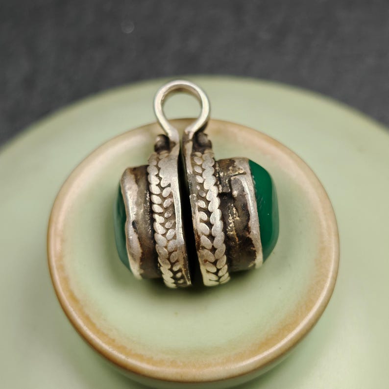 Turquoise Counter Clip | Sterling Silver Bhum Clip for Mala | 17*11mm Gandhanra-ART