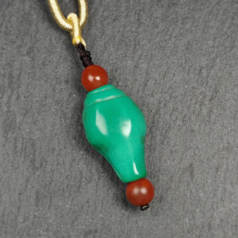 Shankha Amulet,Turquoise Conch Shell Pendant,25×15mm Gandhanra-ART
