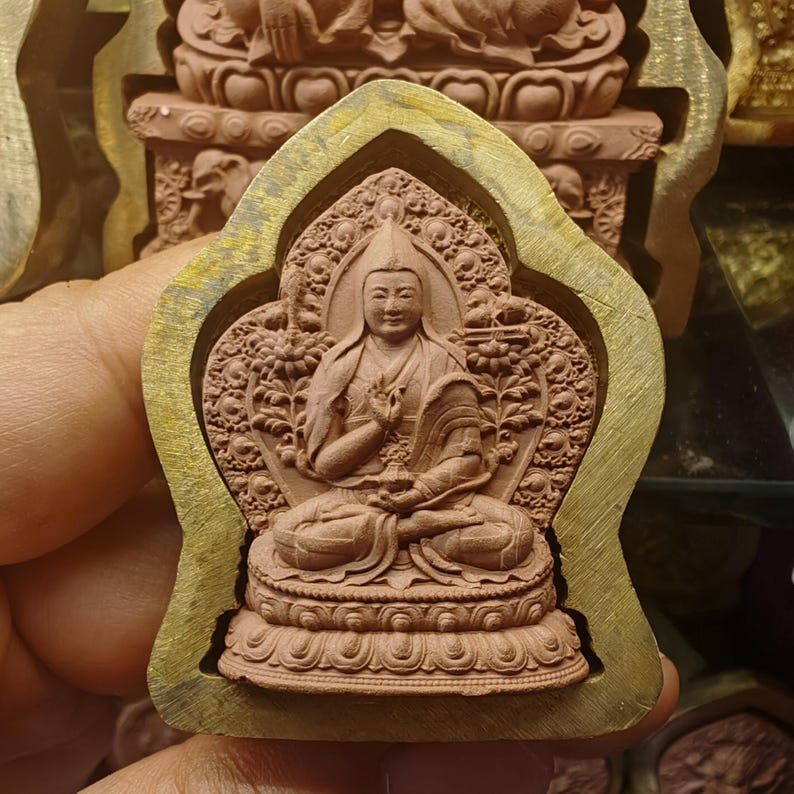 Longevity Practice Je Tsongkhapa Tsa Tsa Mold | 4.5cm Gandhanra-ART