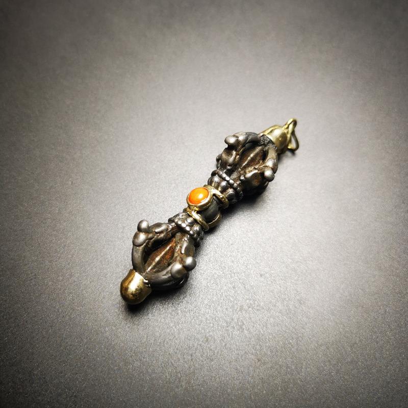 Amulet,Dorje Vajra Pendant 2.0"×0.63" Gandhanra-ART